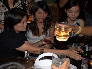 Clubbing and pubbing become easier in Phuket City