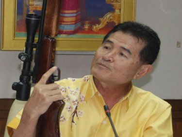Governor Wichai Praisa-nob with the gun involved in the tv episode