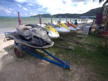 Jet-skis on Phuket . . . scams occur frequently on Patong beach