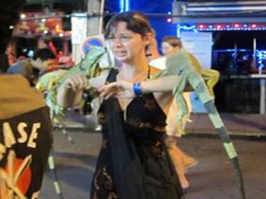 Unhappy tourist, unhappy iguanas . . . now, it's all over in Patong