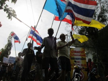Non-red protesters at a recent small and peaceful Phuket demonstration