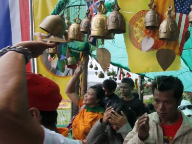 Phuket's path to the heights is packed as Big Buddha sets new crowd records