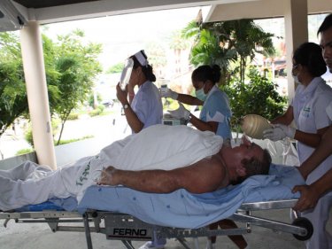Frenchman Jean-Pierre Charles Dulary is transferred from Patong Hospital