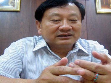 Governor Tri Augkaradacha: hoping to give Phuket road and rail links