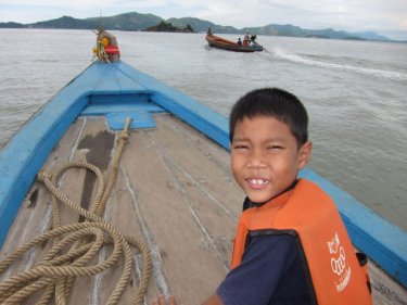 Lifejackets are now a requirement, even on visa runs to Burma