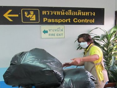 Phuket Share Touts Fined at Airport: Crackdown Call