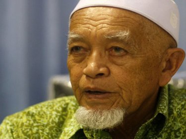 Phuket Muslim community leader Imam Bamrung Sampaorat