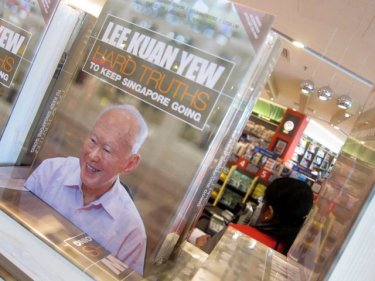 Lee Kuan Yew opts to step back as Singapore changes more rapidly
