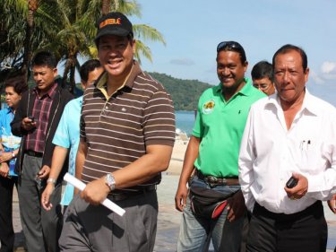 Investigation leader Khun Prania with Patong Mayor Pian Keesin