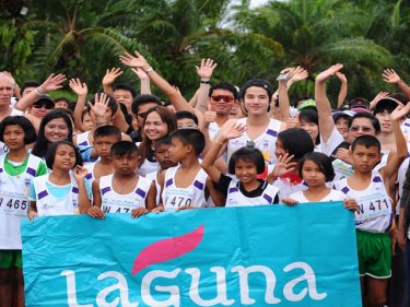 Winners and grinners featured at this year's Laguna Phuket marathon outing
