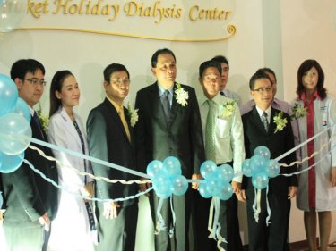 VIPs open the new Phuket Holiday Dialysis Centre today