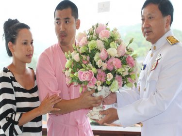 Khun Wan and Khun Plalavee with Phuket's Governor Tri Augkaradacha