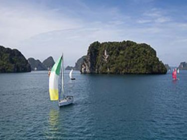 Dream sailing conditions around Phang Nga Bay for yachts