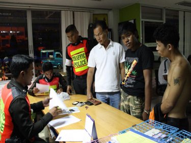 The two suspects were quickly arrested after last night's Patong snatch