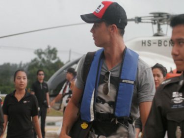 Cristiano Ronaldo on Phuket today, and heading from the helicopter