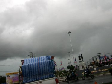 Storm clouds gather over Phuket this afternoon with more rain tipped