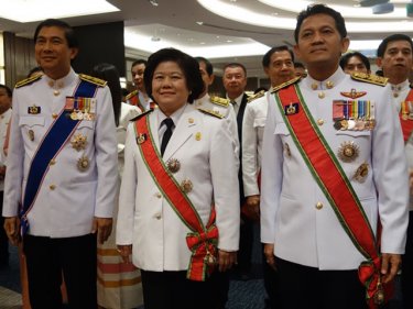 The Governor (left) and Phuket Vice Governors at last night's celebration