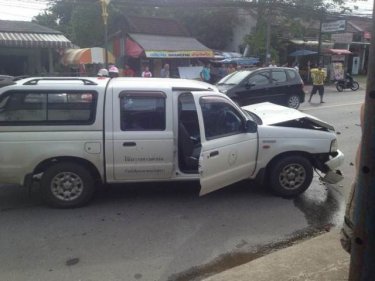 The white Phuket Electricity Authority vehicle after today's crash