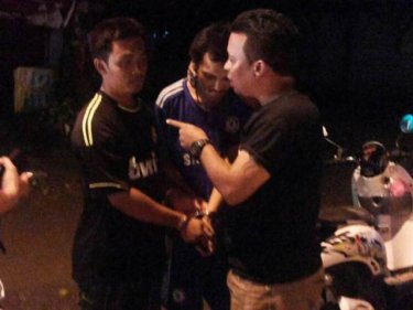 The job wanted thief is nabbed by police in Phuket City last night