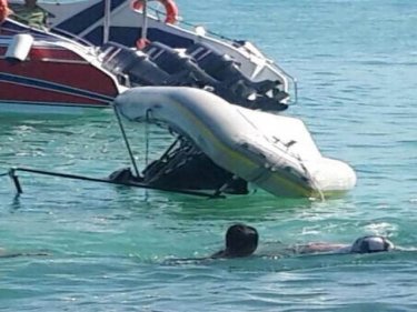 The ultralight ''flying boat'' after today's deadly Phuket crash