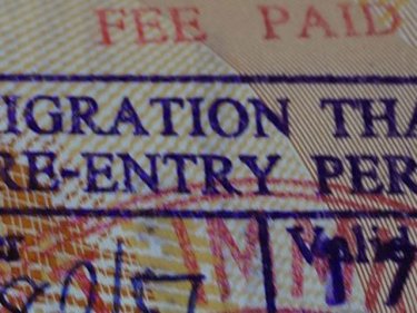 Expat Criminals Are The Visa Run Targets
