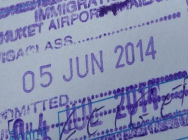 Phuket Immigration Introduces New Ticket System to Speed Process for Early Birds