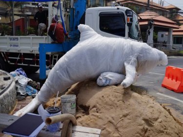 Patong loves dolphins to death then builds statues to remember them