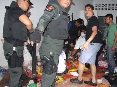 Police subdue the knifeman after a dramatic evening on Phuket