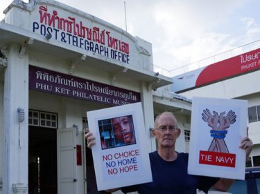 Morison protests outside Phuket's historic post & telegraph office