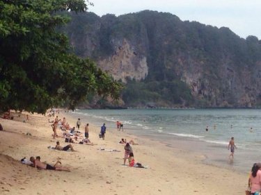 A beach in Krabi, free from jet-skis and commercial activity 