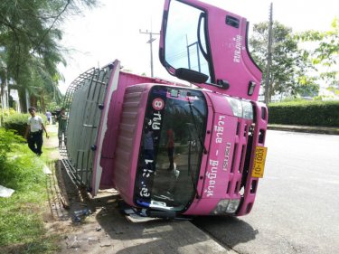 The pinkie bus flipped on its side at Phuket's Saphan Hin park today