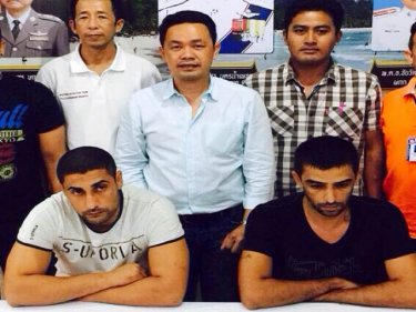 The two theft suspects on Phuket after their arrest yesterday on Samui