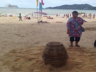 The pots are a puzzle at Patong, with little chance of fixing the chaos