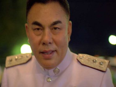 Phuket Police Chief Major General Apirat Hongtong