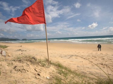 Tragedy ends Phuket holidays as swimmers dies after rescues