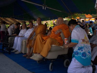 Luang Pu Supha at the chaofa-raising ceremony last year on Phuket