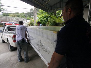 Dashawn Longfellow's body leaves Vachira Hospital on Phuket for home