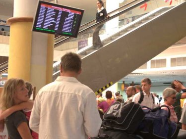 Phuket International Airport: passengers, plans make slow progress