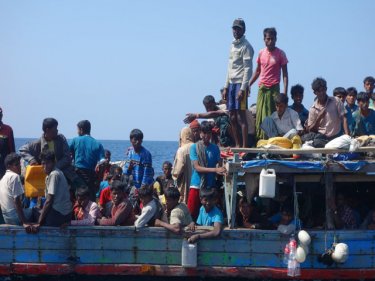 Rohingya put to sea because they fear 'certain death' in racist Burma