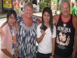 Aussie Tourists Show That Not Only Tuk-Tuk Drivers Return Lost Wallets