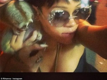 Rihanna and cutie: Look who was talking dirty to me, read her caption