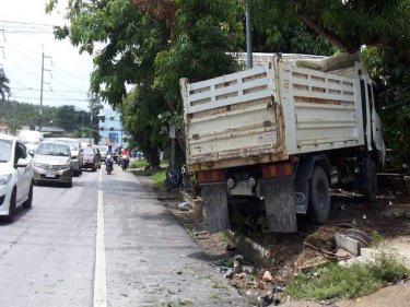 The six-wheel truck crashed off the road after killing two people today