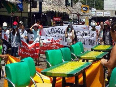 Protesters call for Army intervention in a Patong street rally today