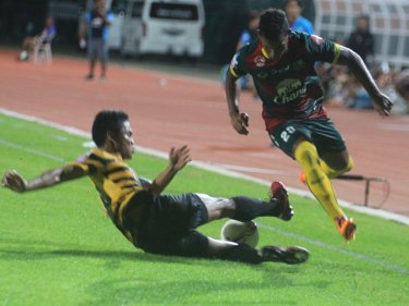 Phuket fought valiantly but fell at the 68th minute in the Toyota League