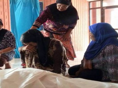 The Rohingya woman, crushed in the pickup, is mourned today