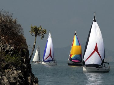 Meeting friends in unexpected places is the charm of the Bay Regatta